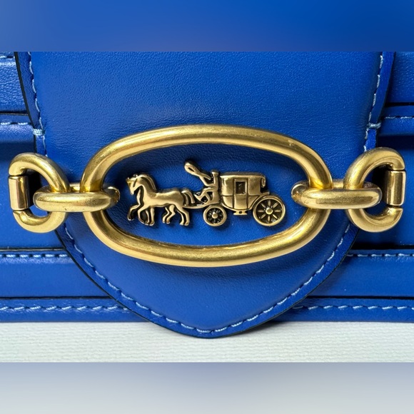NWT Coach Hero Crossbody Bag in Glovetanned Leather Blue Fin C8441 - Picture 2 of 15